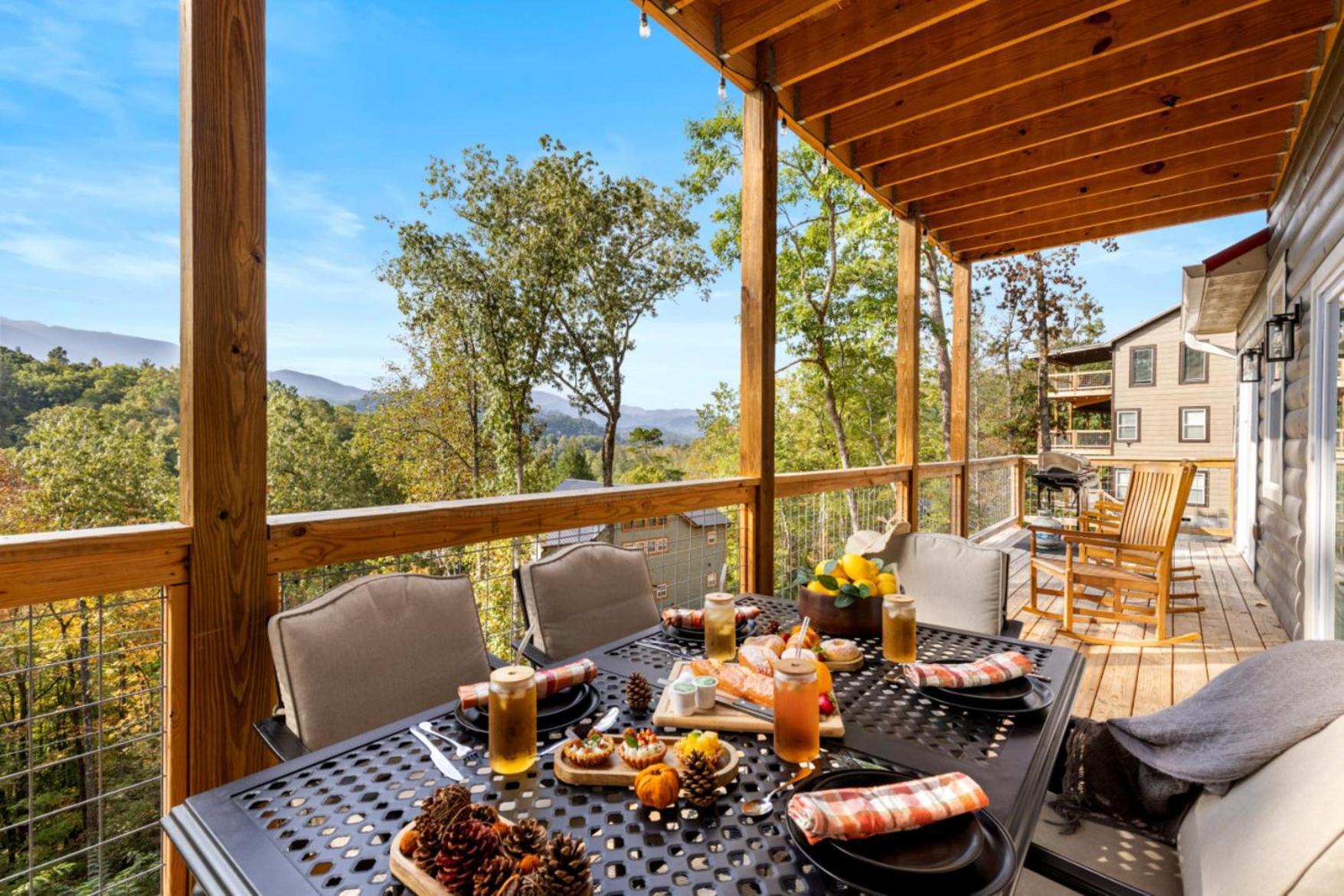 Tranquil Mountain Getaway By Ghosal Luxury Lodging Гатлинбург Экстерьер фото